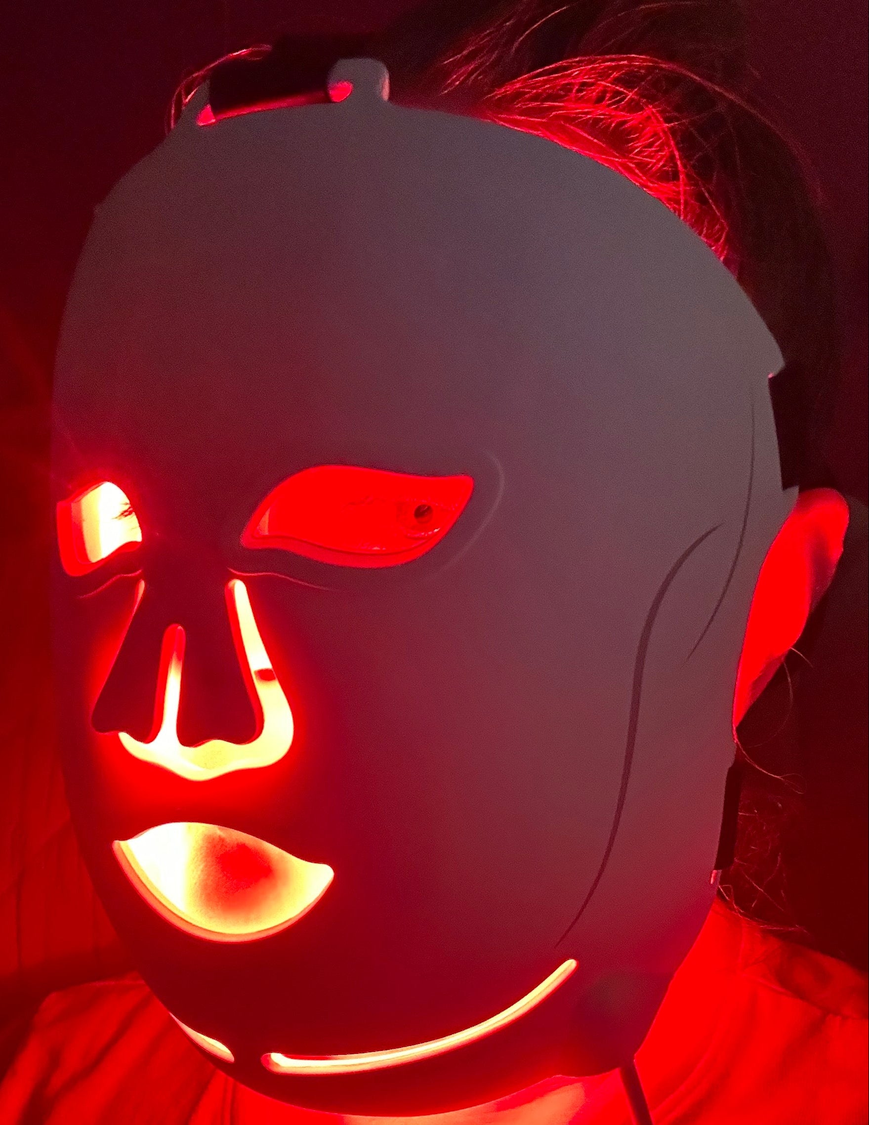 NuYOU360 Radiance Mask on User